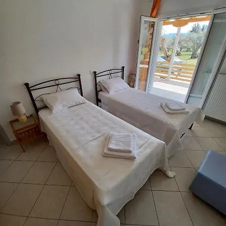 Eleonas 2, Lygia Apartment *